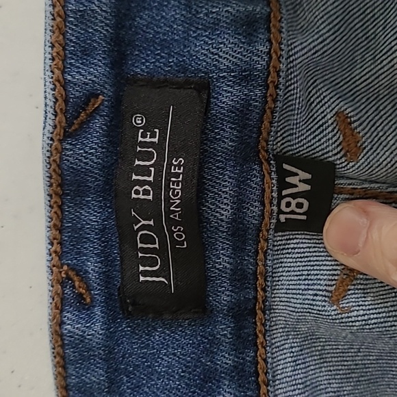 Judy Blue Wide-leg Jeans size 18W - Picture 6 of 12